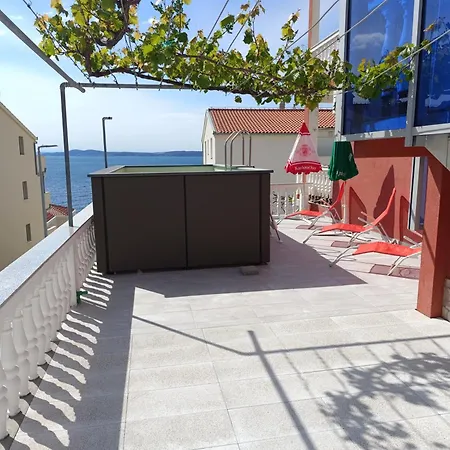 Damjan Appartement *